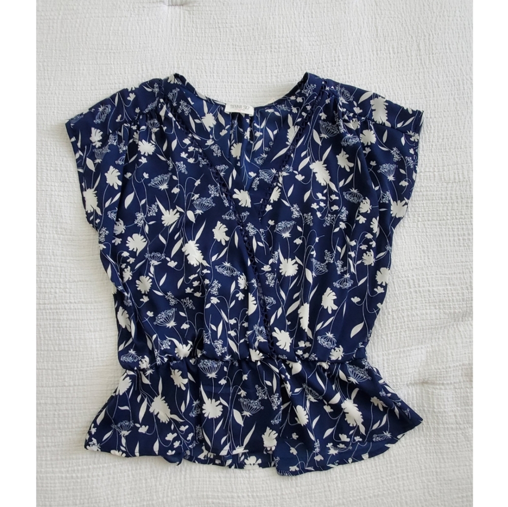 NWT Sienna Sky Floral Blouse